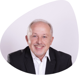 Csók Levente